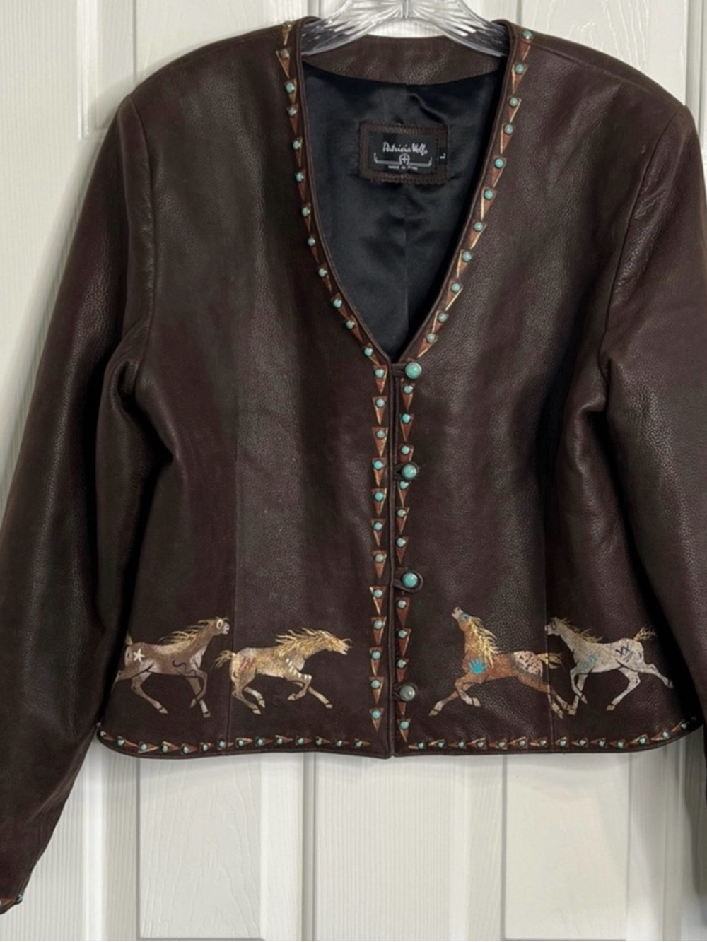 Patricia Wolf hand painted Indian ponies Leather Jacket Turquoise Studs L EUC